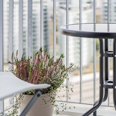 City Sky Studio Mit Balkon Vídeň Exteriér fotografie