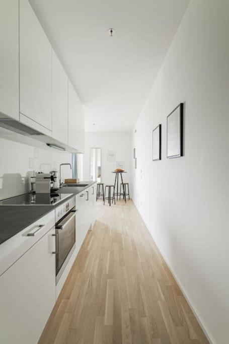City Sky Studio Mit Balkon Vídeň Exteriér fotografie