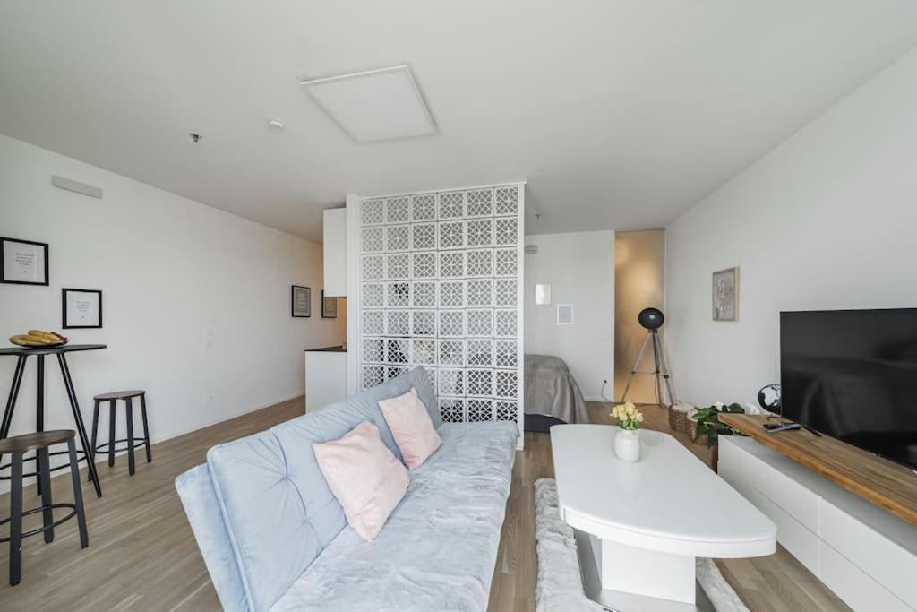 City Sky Studio Mit Balkon Vídeň Exteriér fotografie