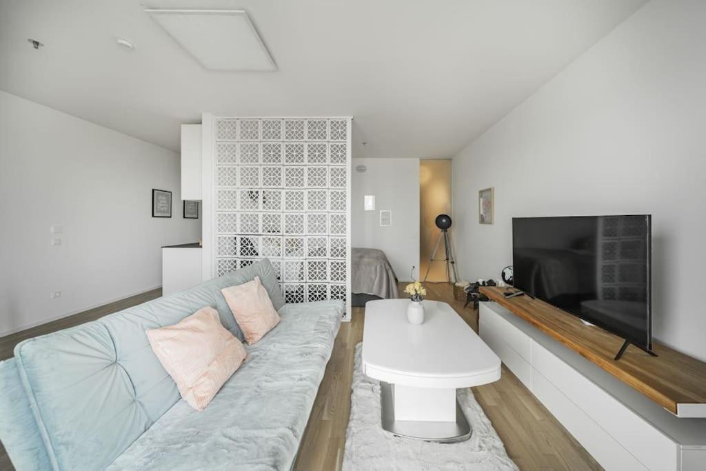 City Sky Studio Mit Balkon Vídeň Exteriér fotografie