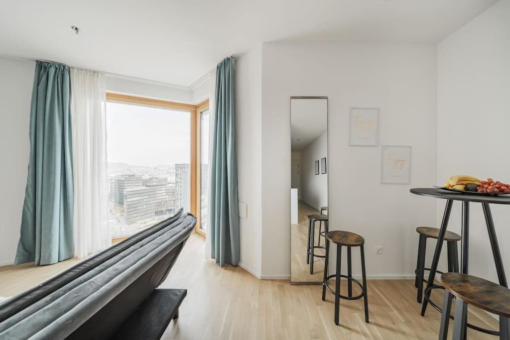 City Sky Studio Mit Balkon Vídeň Exteriér fotografie
